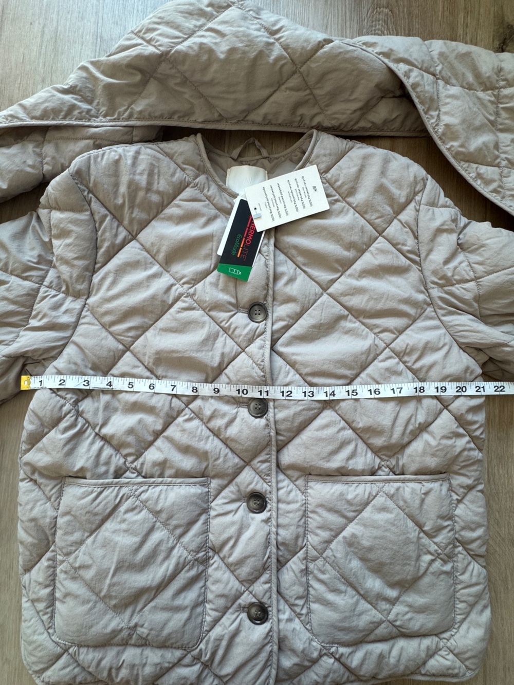 H&M Women's Beige THERMOLITE Quilted removable scarf jacket sz M - NWT - Picture 8 of 14